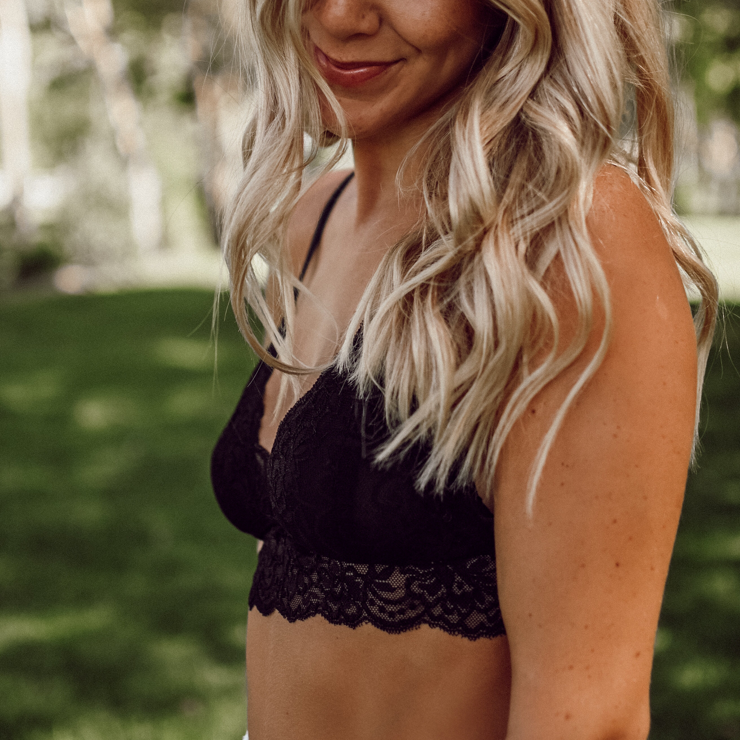 Black Lace Scalloped Bralette | Lani + Kei